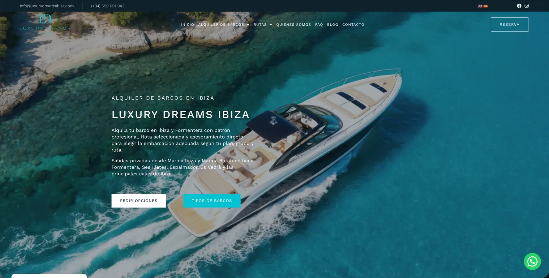 Página de inicio de Luxury Dreams Ibiza con una embarcación navegando en Ibiza